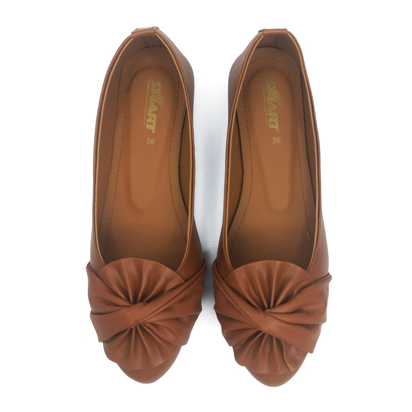 Women Suede Floral Pumps in Brown